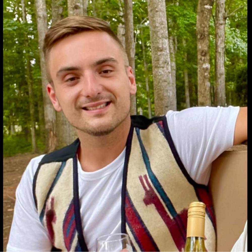 Meet your Posher, Alex